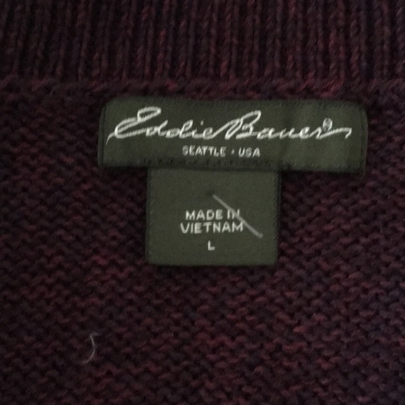 Wine/Burgandy Eddie Bauer cardigan with pockets - Picture 2 of 5